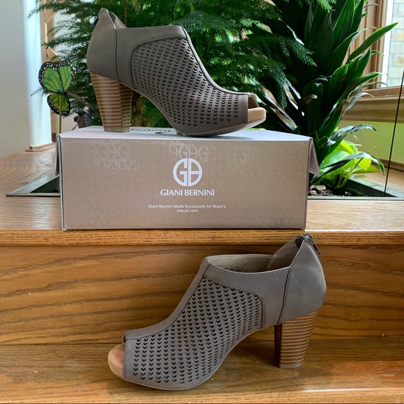 Giani Bernini Dark Taupe Peep Toe Booties - Picture 2 of 6